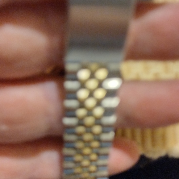 NWT Men's Geneva Watch - Picture 5 of 11